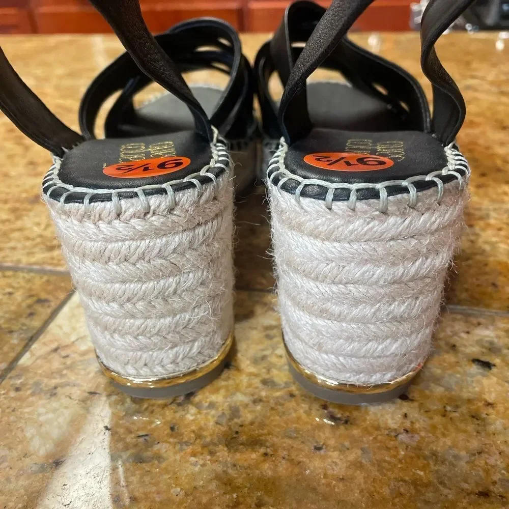 Women's Callia Espadrille Wedge Sandal sz9.5